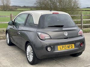 Vauxhall ADAM 1.2 GLAM 3dr