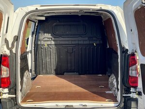 Citroen Berlingo 1.5 Berlingo 1000 Enterprise BLUE HDI S/S AUTO 5dr