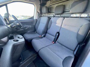 Citroen Berlingo 1.5 Berlingo 1000 Enterprise BLUE HDI S/S AUTO 5dr