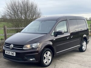 Volkswagen Caddy Maxi 2.0 Caddy MAXI C20 Highline TDI Semi-auto 6dr