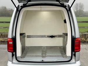 Volkswagen Caddy Maxi Kombi 2.0 Caddy MAXI Kombi C20 TDI 5dr