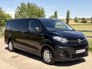 Vauxhall Vivaro 2.0 Vivaro F3100 Dynamic S/S AUTO 6dr