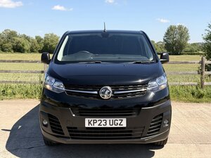 Vauxhall Vivaro 2.0 Vivaro F3100 Dynamic S/S AUTO 6dr