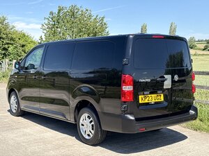 Vauxhall Vivaro 2.0 Vivaro F3100 Dynamic S/S AUTO 6dr
