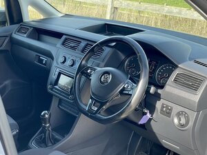 Volkswagen Caddy  2.0 TDI C20 Trendline DAY Camper Stitches + Steel