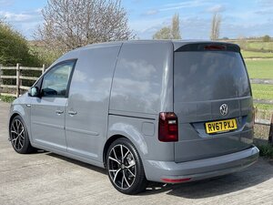 Volkswagen Caddy  2.0 TDI C20 Trendline DAY Camper Stitches + Steel