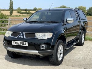 Mitsubishi L200 2.5 L200 Barbarian Lwb Double Cab Di-d 4x4 Auto 