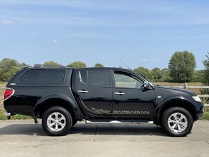 Mitsubishi L200 2.5 L200 Barbarian Lwb Double Cab Di-d 4x4 Auto 