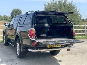 Mitsubishi L200 2.5 L200 Barbarian Lwb Double Cab Di-d 4x4 Auto 