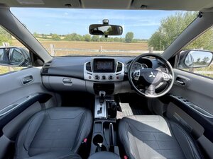 Mitsubishi L200 2.5 L200 Barbarian Lwb Double Cab Di-d 4x4 Auto 