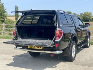 Mitsubishi L200 2.5 L200 Barbarian Lwb Double Cab Di-d 4x4 Auto 