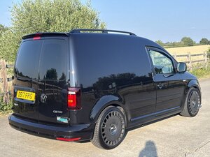 Volkswagen Caddy 2.0 Caddy C20 Black Edition TDI 5dr