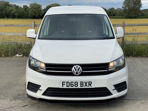 Volkswagen Caddy 2.0 Caddy C20 Trendline Tdi Semi-auto dr