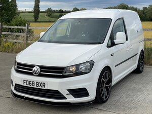 Volkswagen Caddy 2.0 Caddy C20 Trendline Tdi Semi-auto dr