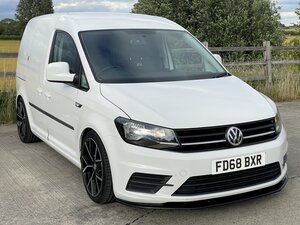 Volkswagen Caddy 2.0 Caddy C20 Trendline Tdi Semi-auto dr