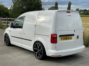Volkswagen Caddy 2.0 Caddy C20 Trendline Tdi Semi-auto dr