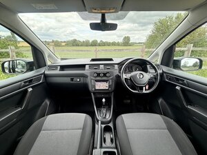 Volkswagen Caddy Maxi Kombi 2.0 C20 TDI BMT 150 AUTO DSG CREW 5 SEAT