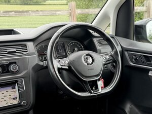 Volkswagen Caddy Maxi Kombi 2.0 C20 TDI BMT 150 AUTO DSG CREW 5 SEAT