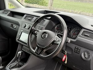 Volkswagen Caddy Maxi Kombi 2.0 C20 TDI BMT 150 AUTO DSG CREW 5 SEAT
