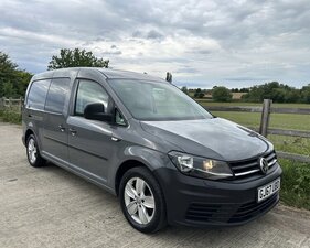 Volkswagen Caddy Maxi Kombi 2.0 Caddy MAXI Kombi C20 TDI DSG Semi-auto 5dr