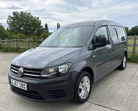 Volkswagen Caddy Maxi Kombi 2.0 Caddy MAXI Kombi C20 TDI DSG Semi-auto 5dr