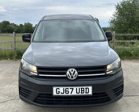Volkswagen Caddy Maxi Kombi 2.0 Caddy MAXI Kombi C20 TDI DSG Semi-auto 5dr