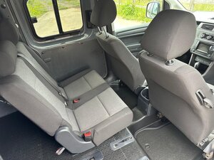 Volkswagen Caddy Maxi Kombi 2.0 Caddy MAXI Kombi C20 TDI DSG Semi-auto 5dr
