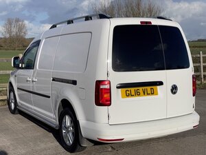 Volkswagen Caddy Maxi 2.0 Caddy MAXI C20 Highline TDI Semi-auto 6dr