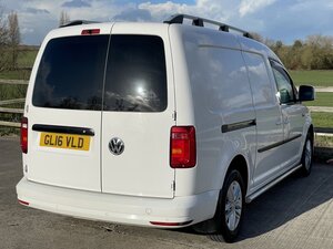 Volkswagen Caddy Maxi 2.0 Caddy MAXI C20 Highline TDI Semi-auto 6dr
