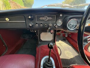 MG MGB  GT Overdrive 
