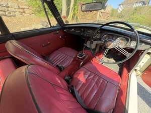 MG MGB  GT Overdrive 