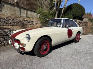 MG MGB  GT Overdrive 