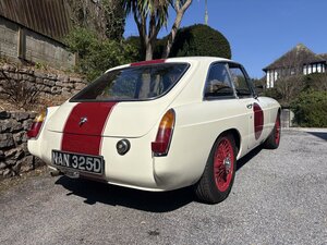 MG MGB  GT Overdrive 
