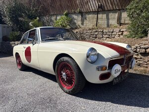 MG MGB  GT Overdrive 