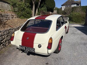MG MGB  GT Overdrive 