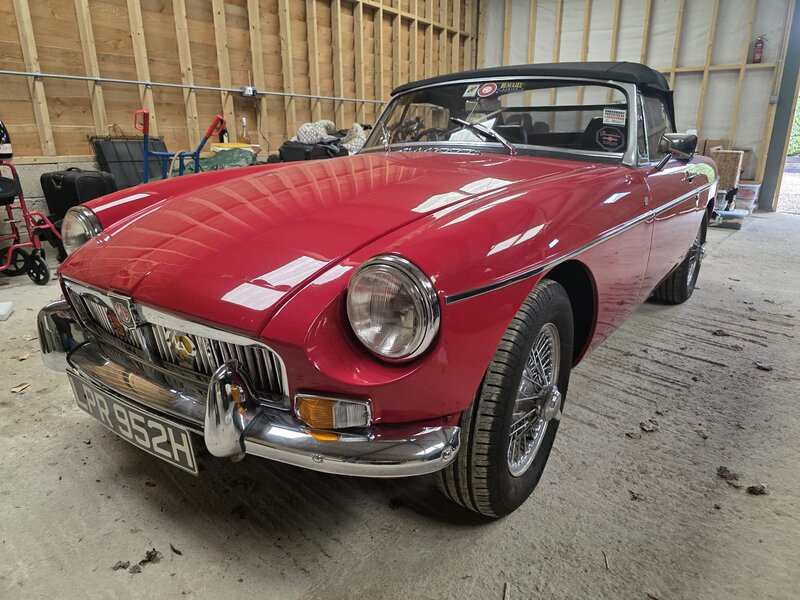 MG MGB GT Roadster