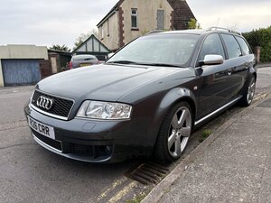 Audi RS 6 4.2 RS 6 Quattro AUTO 5dr