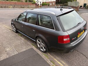 Audi RS 6 4.2 RS 6 Quattro AUTO 5dr