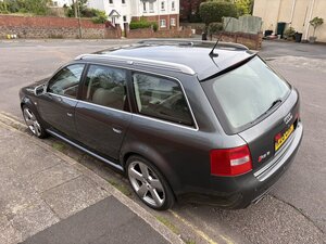 Audi RS 6 4.2 RS 6 Quattro AUTO 5dr