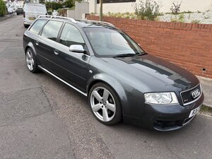 Audi RS 6 4.2 RS 6 Quattro AUTO 5dr
