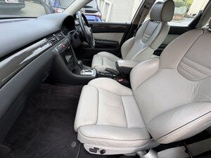 Audi RS 6 4.2 RS 6 Quattro AUTO 5dr