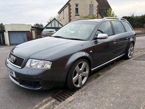 Audi RS 6 4.2 RS 6 Quattro AUTO 5dr