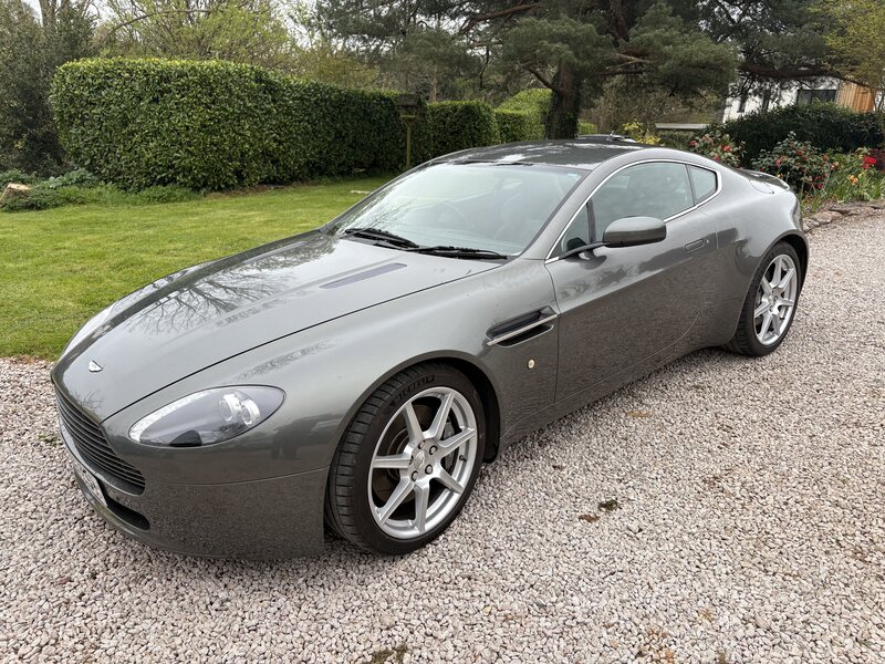 Aston Martin Vantage 4.3 Vantage V8 3dr
