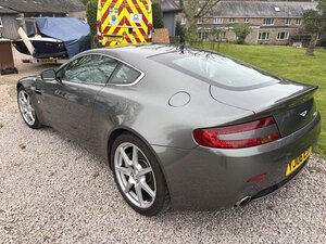 Aston Martin Vantage 4.3 Vantage V8 3dr