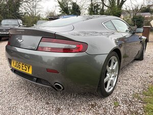 Aston Martin Vantage 4.3 Vantage V8 3dr