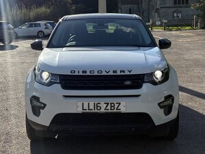 Land Rover Discovery Sport 2.0 Discovery Sport Black HSE TD4 AUTO 5dr