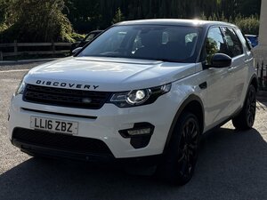 Land Rover Discovery Sport 2.0 Discovery Sport Black HSE TD4 AUTO 5dr