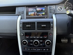 Land Rover Discovery Sport 2.0 Discovery Sport Black HSE TD4 AUTO 5dr