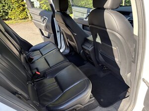 Land Rover Discovery Sport 2.0 Discovery Sport Black HSE TD4 AUTO 5dr
