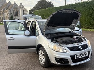 Suzuki SX4 1.6 SX4 SZ3 5dr